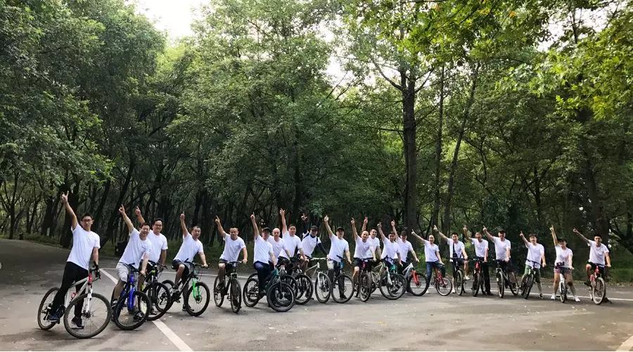 話“破繭”之勢(shì)，商“創(chuàng)新”之路 — 祝賀西尼機(jī)電2018年半年度營(yíng)銷會(huì)議圓滿舉行